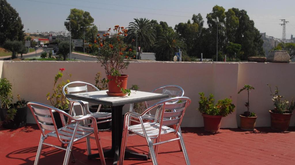 Hostal Andalucia De Arcos อาร์กอส เดลา ฟรอนเตรา ภายนอก รูปภาพ